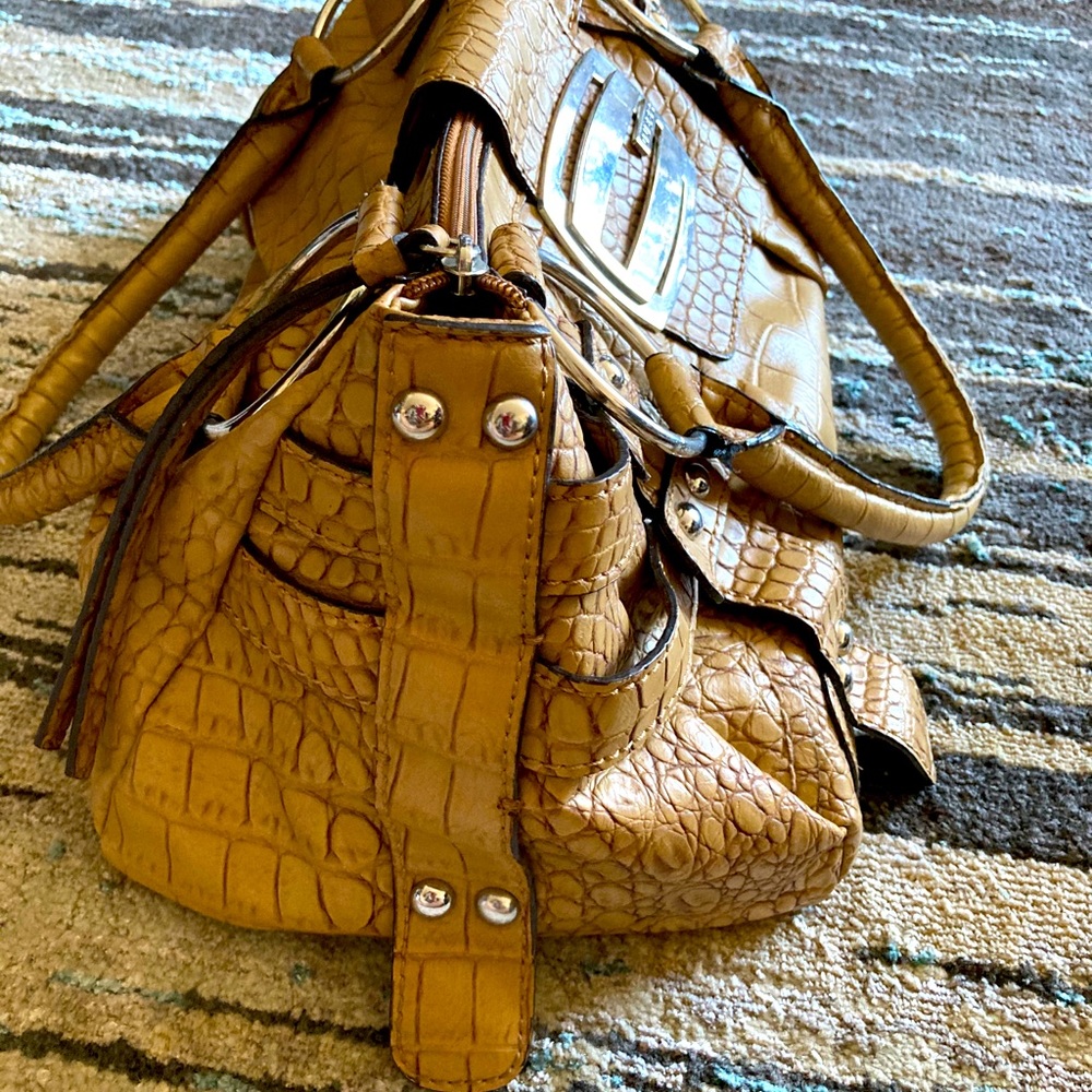 Guess purse